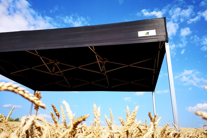 3x4,5 m Party kiállítási sátor