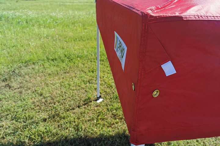 Party kiállítási sátor 2X2